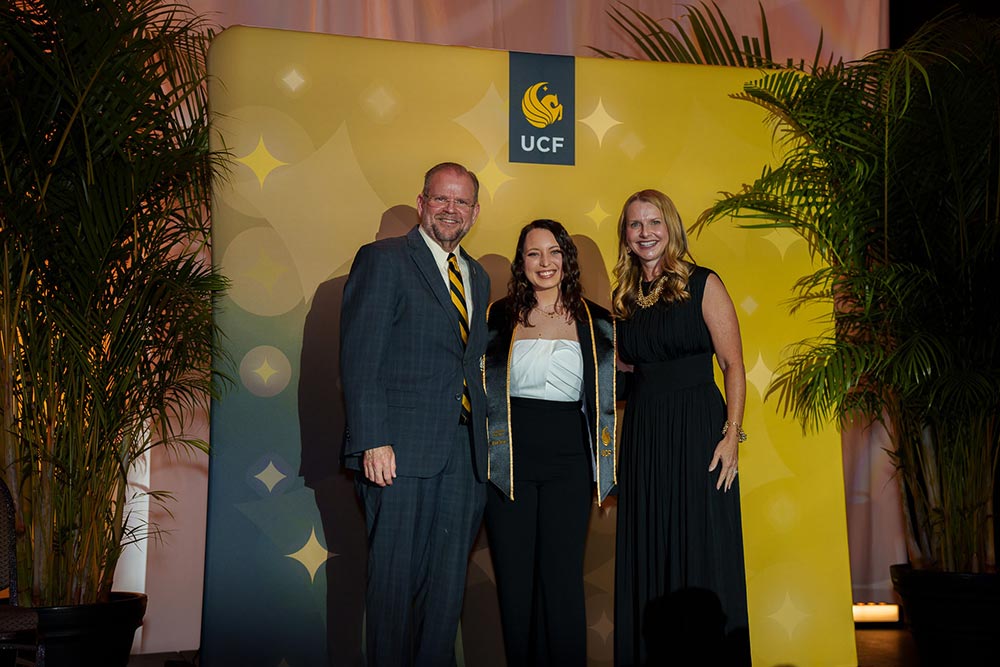 Kinesiology Student Receives Distinguished Student Award from UCF Alumni