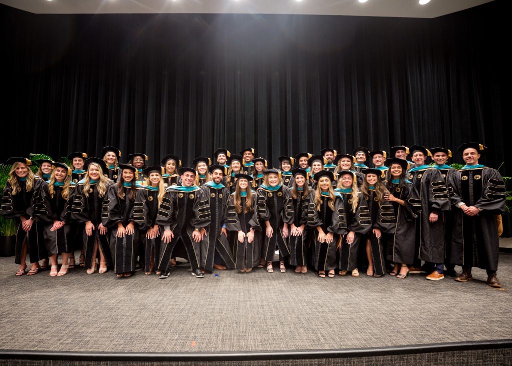 DPT Class of 2022 Celebrates Achievements During Hooding Ceremony