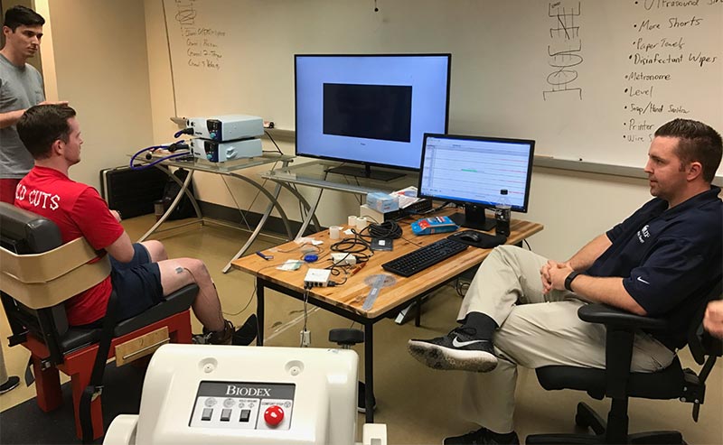 Physical Therapy Students Learn EMG