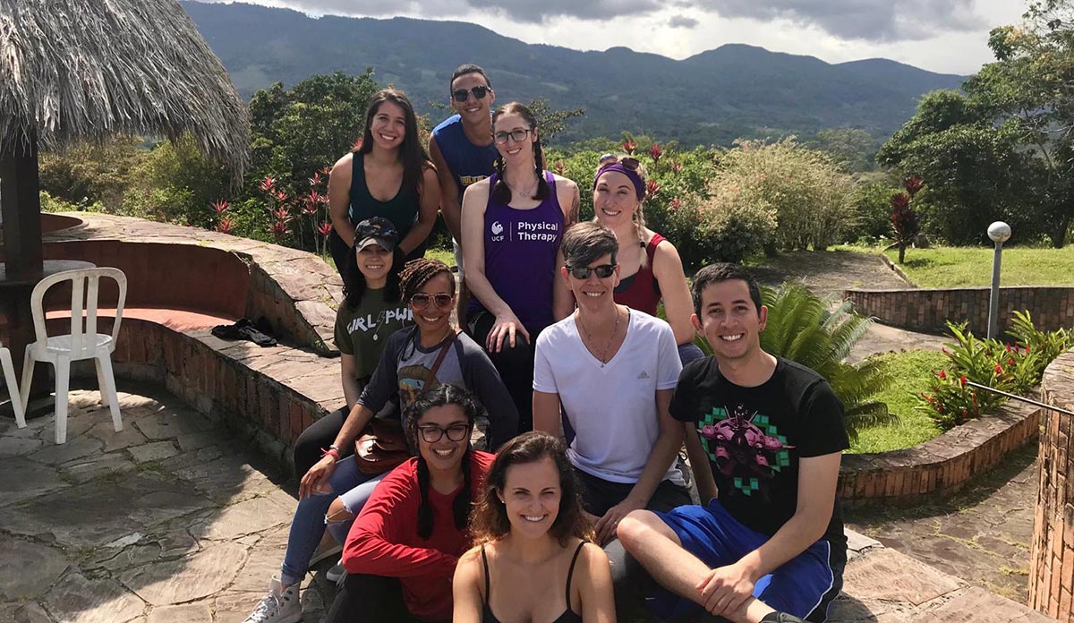 Physical Therapy Students Volunteer at Peruvian Clinic