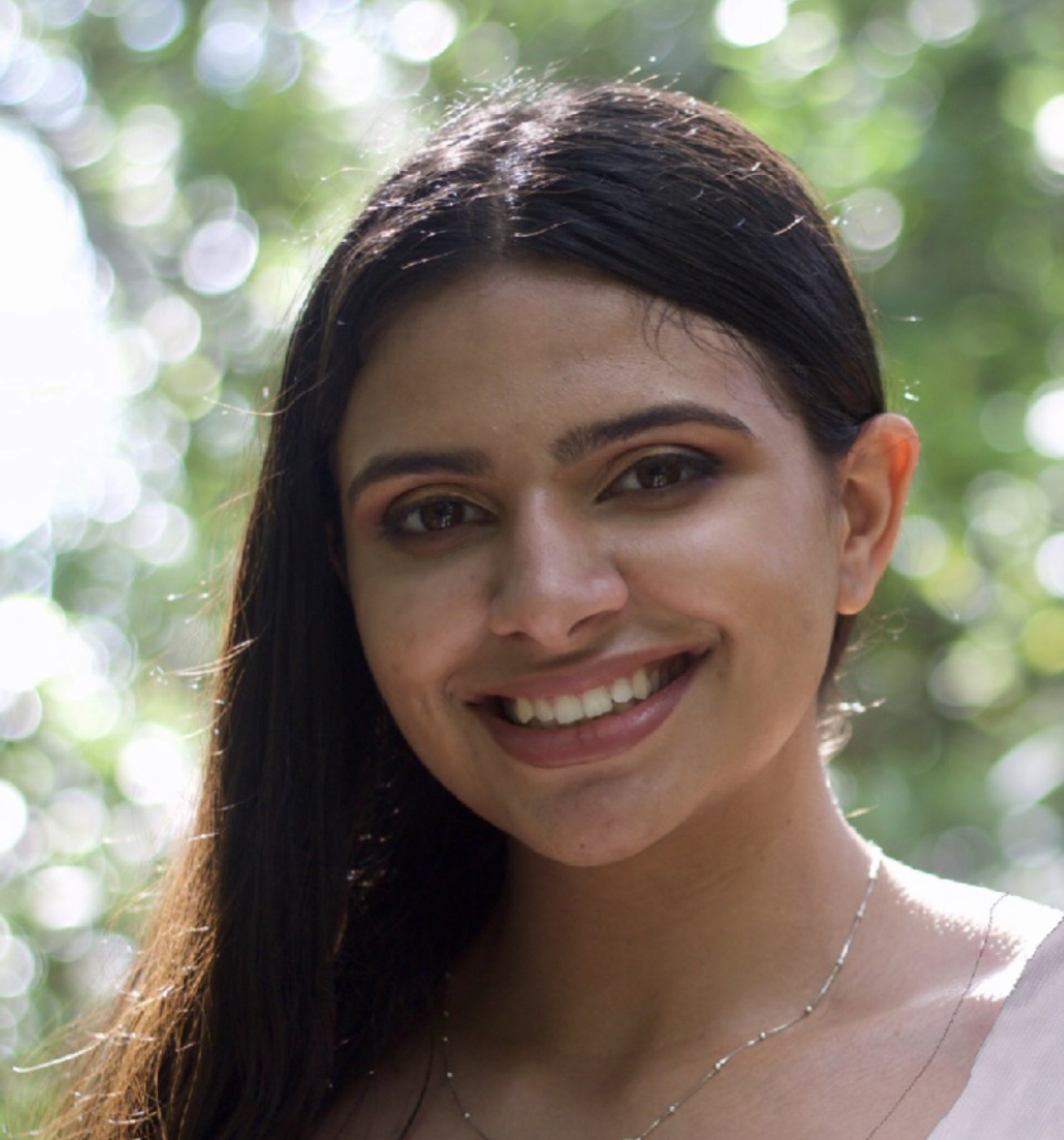 Health Sciences Student Karina Castro Named to 2020 Knight of Distinction Program