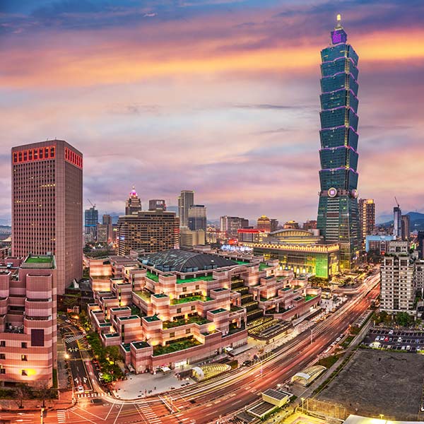 Taipei, Taiwan Cityscape at Dusk