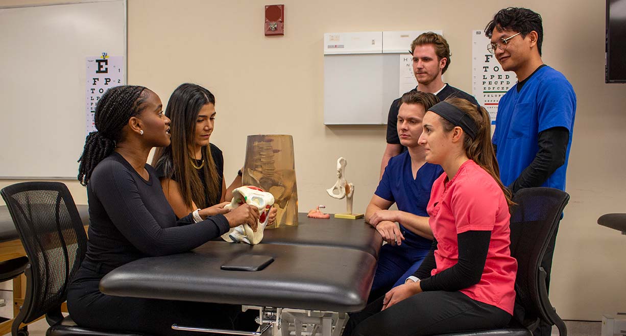 UCF Physical Therapy Program Rises to Highest Ranking in History